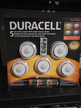 Duracell White LED Puck Lights with Remote - 5 Pack